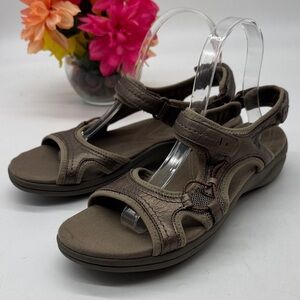 Clarks Dark Brown Bronze Women's Sandals Size 9 MCS9200A